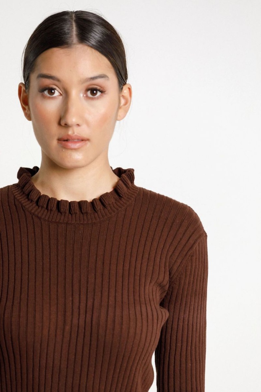 Women Thing Thing Tops | Ruffle Longsleeve // Chocolate