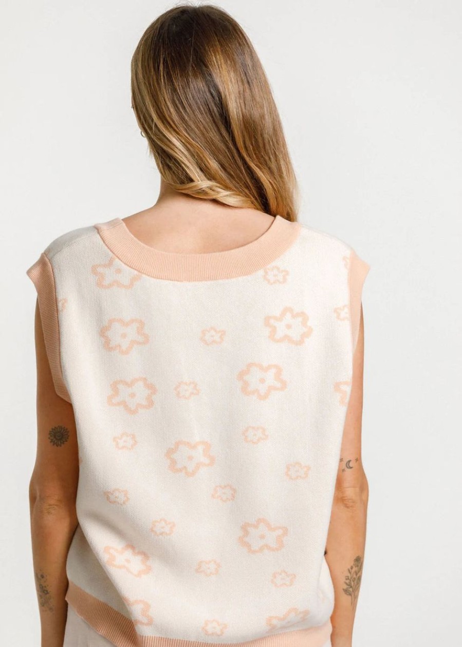 Women Thing Thing Tops | Rosie Vest // Milky Garden