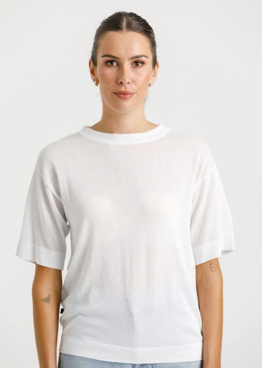 Women Thing Thing Tops | Dream Tee // White