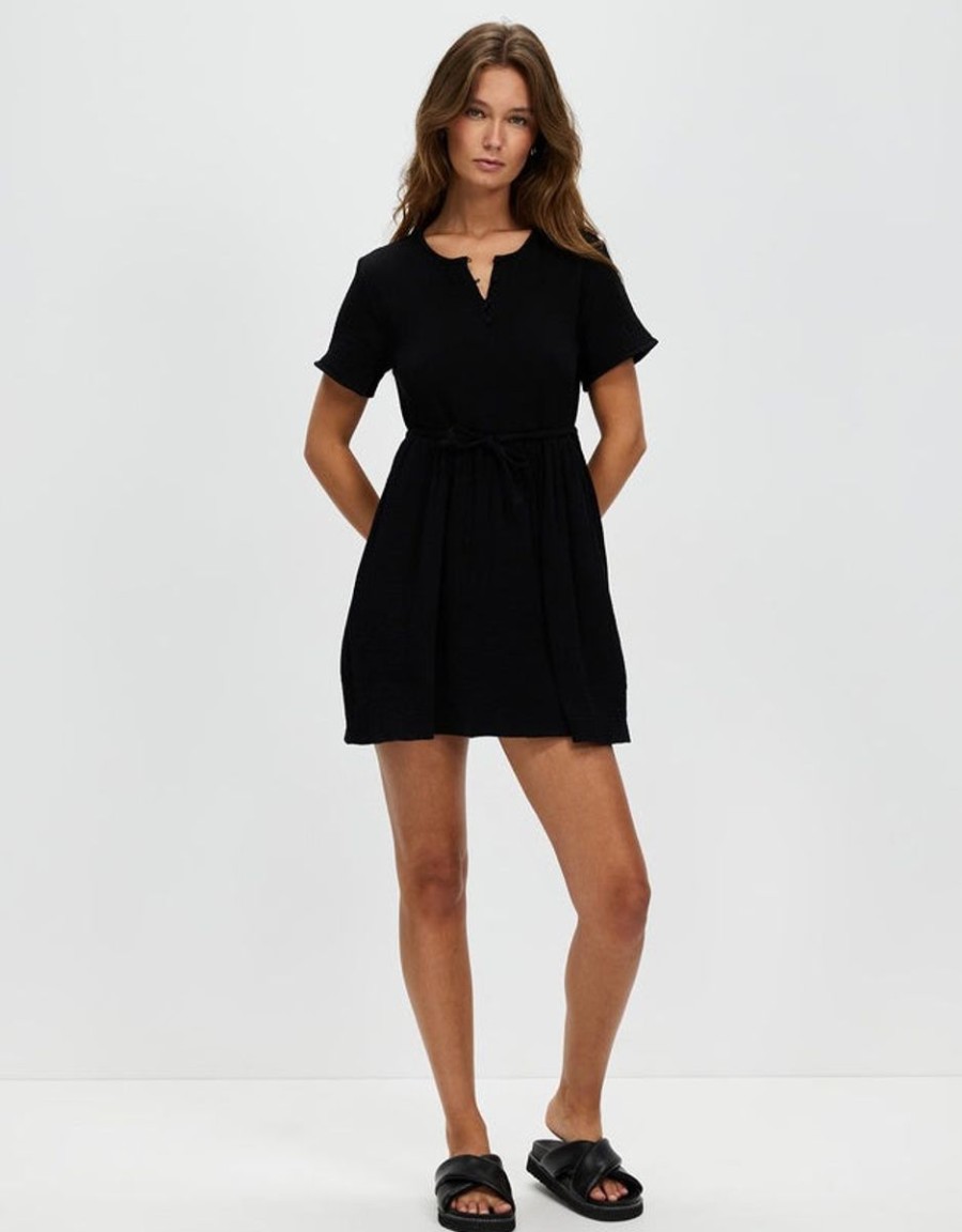 Women Silent Theory Dresses | Mahlia Babydoll Mini Dress Black