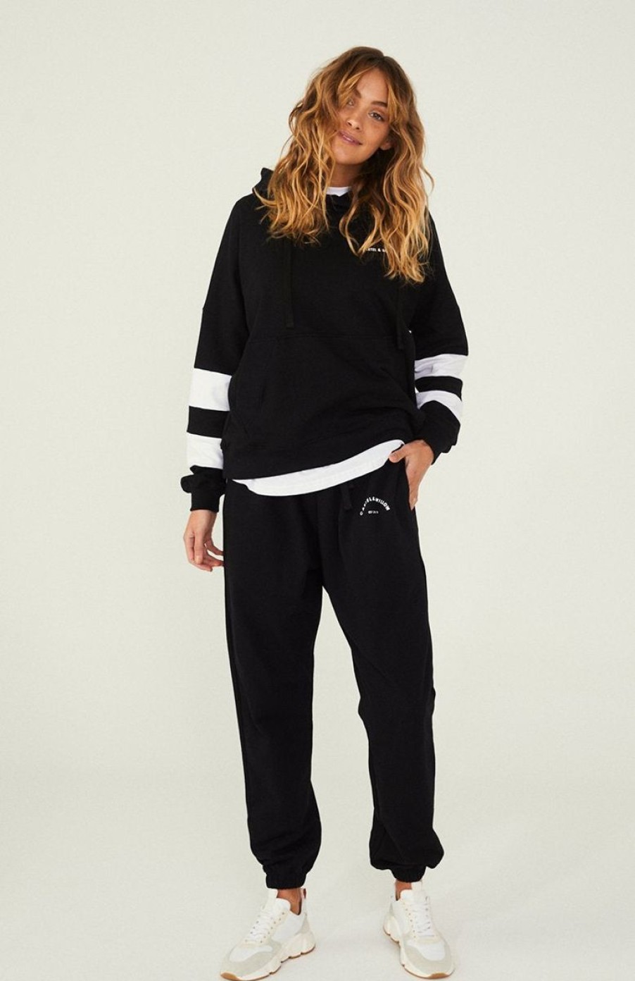 Women Cartel & Willow Bottoms | Hattie Track Pant-Black